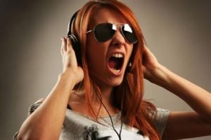 兴奋的意思、造句、近义词