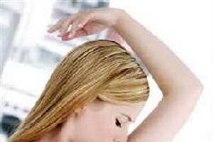 狐臭的意思、造句、近义词